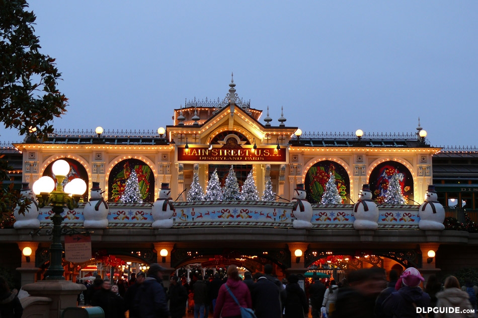 Disneyland Railroad Main Street Station — Dlp Guide • Disneyland Paris